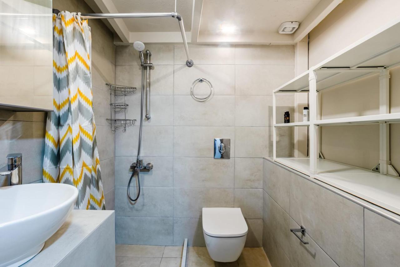 Uncover Kalamata'S Hidden Gem - Cosy City Nest 外观 照片